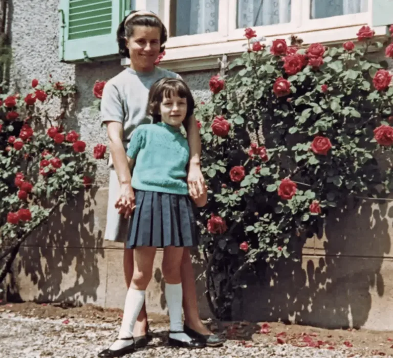 Giannina and Tiziana (her daughter, the film's narrator) in 1968.